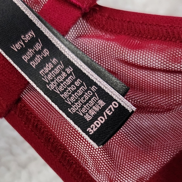 New!Victorias Secret Very Sexy Midnight Affair Embroidery Push Up Bra - Picture 12 of 12